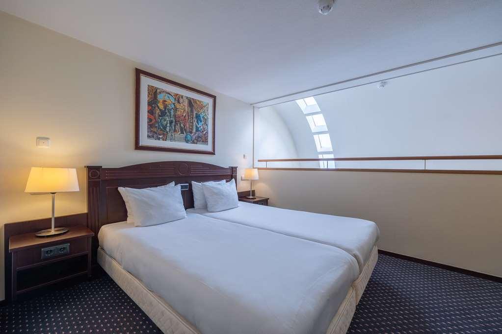 Amrath Grand Hotel De L'Empereur Μάαστριχτ Δωμάτιο φωτογραφία